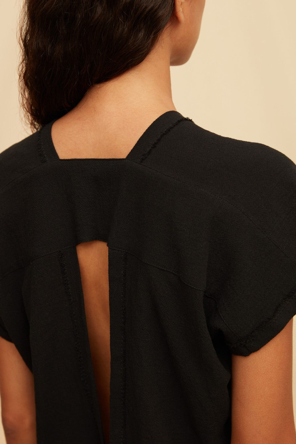 Pocyaxun Top - Black