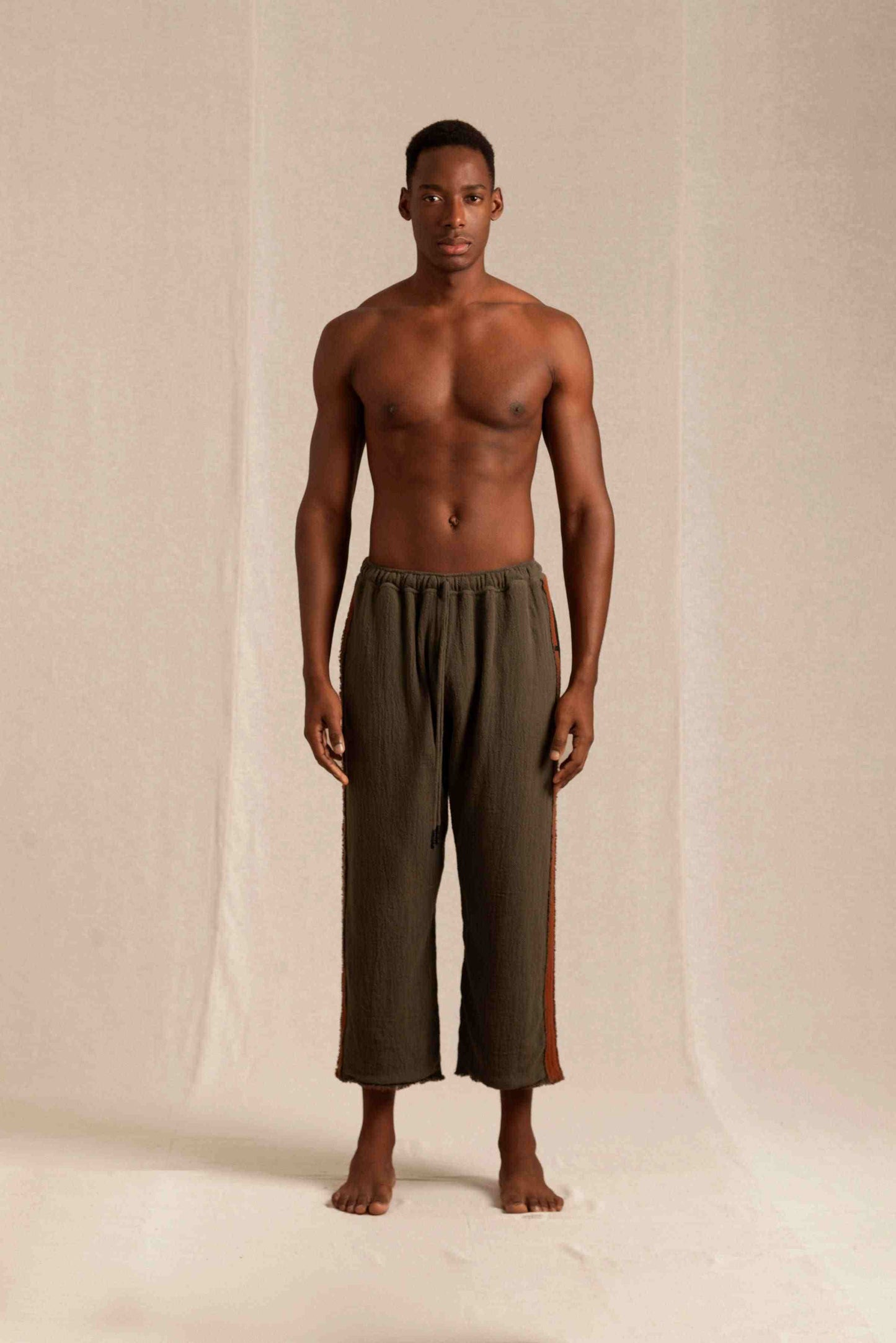 CHAYIKA PANTS - SLATE BLACK / KAOBA