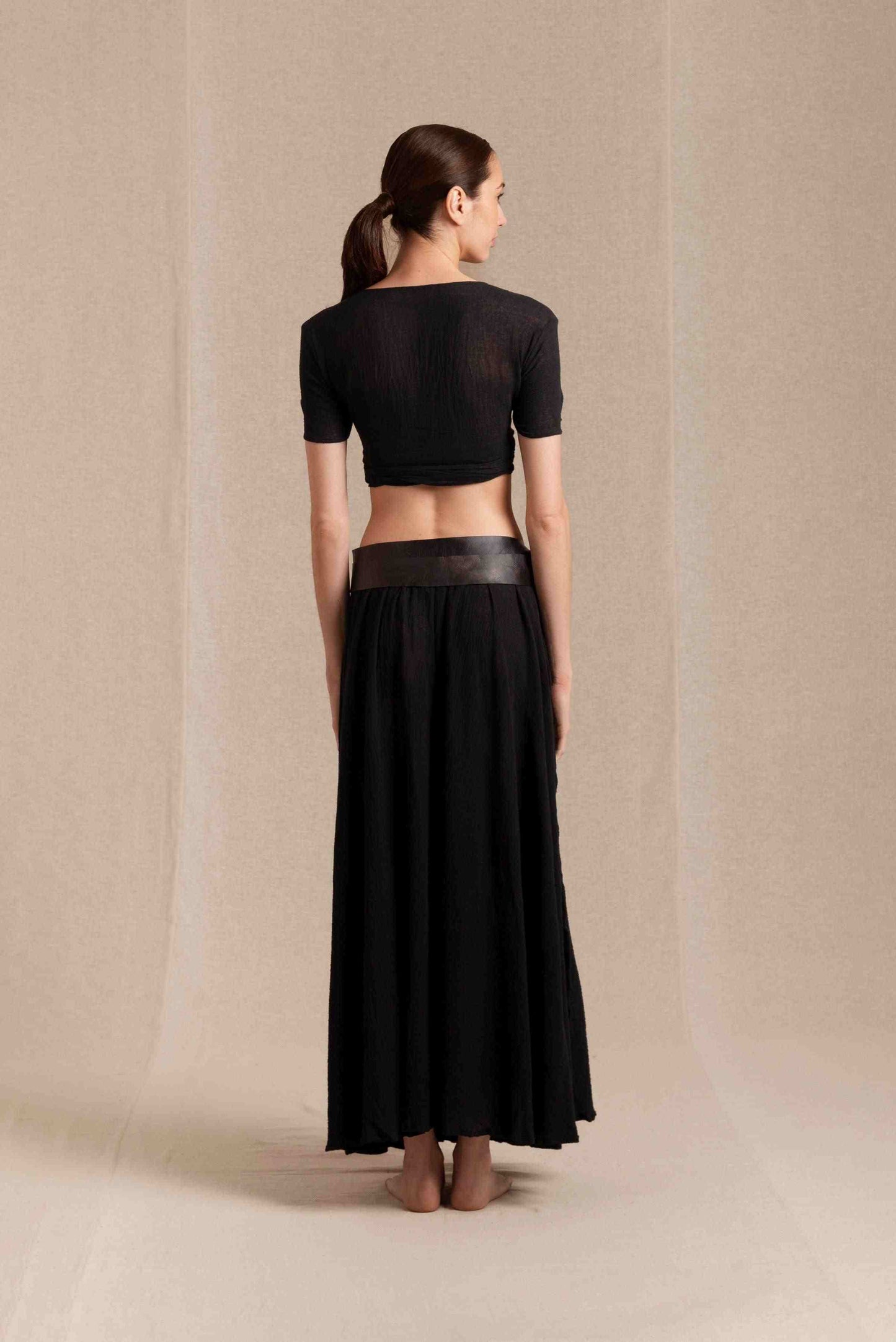 LAHUNCITO TOP - BLACK