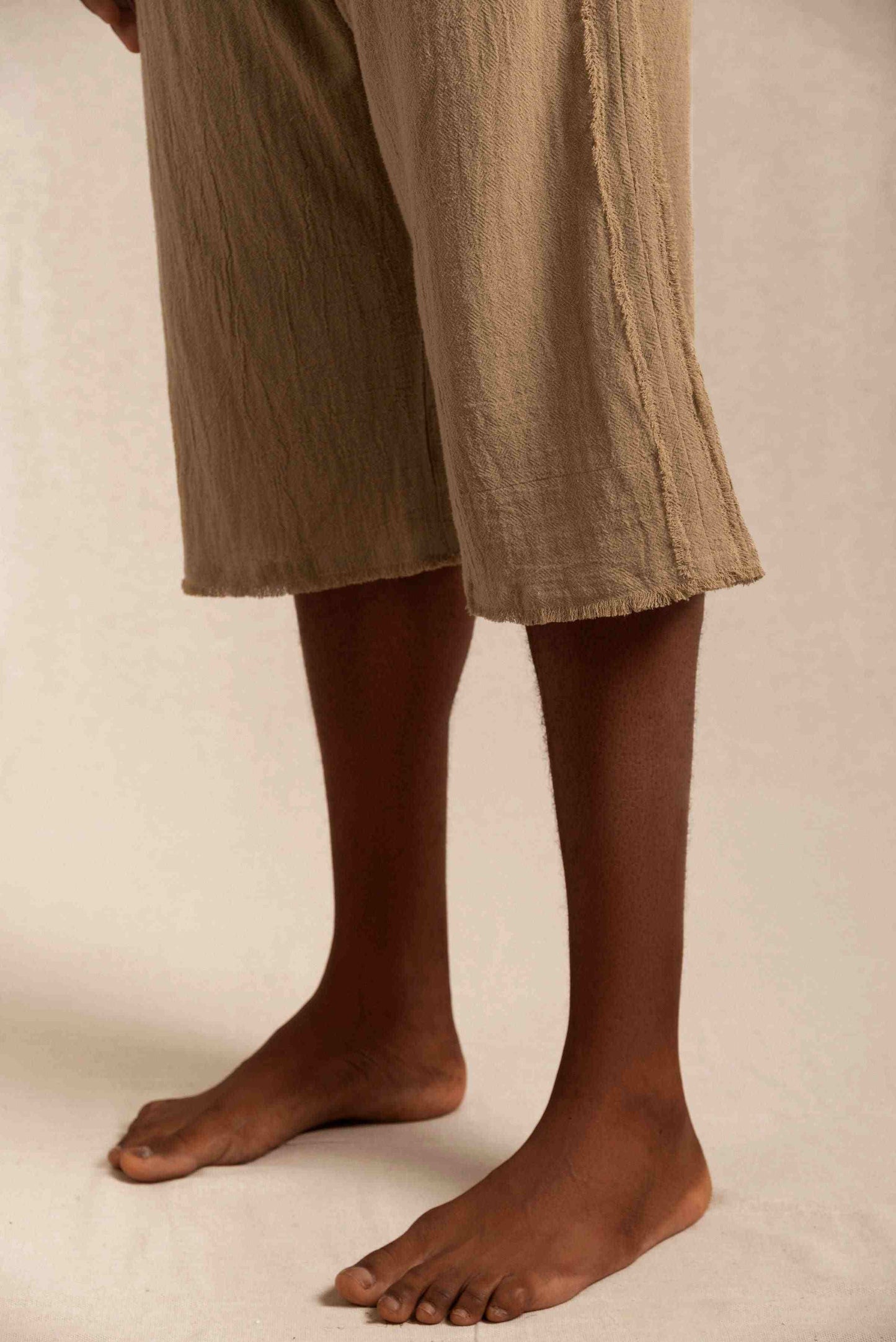 NEEM SHORTS - SEPIA TINT