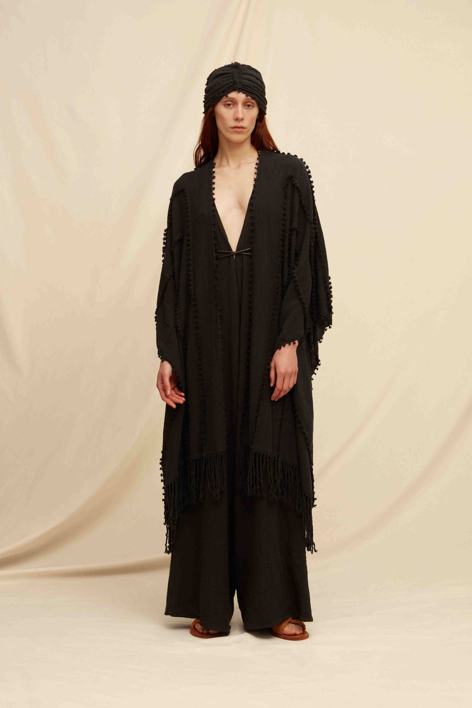 IXCAN TURBAN - BLACK Hover Image