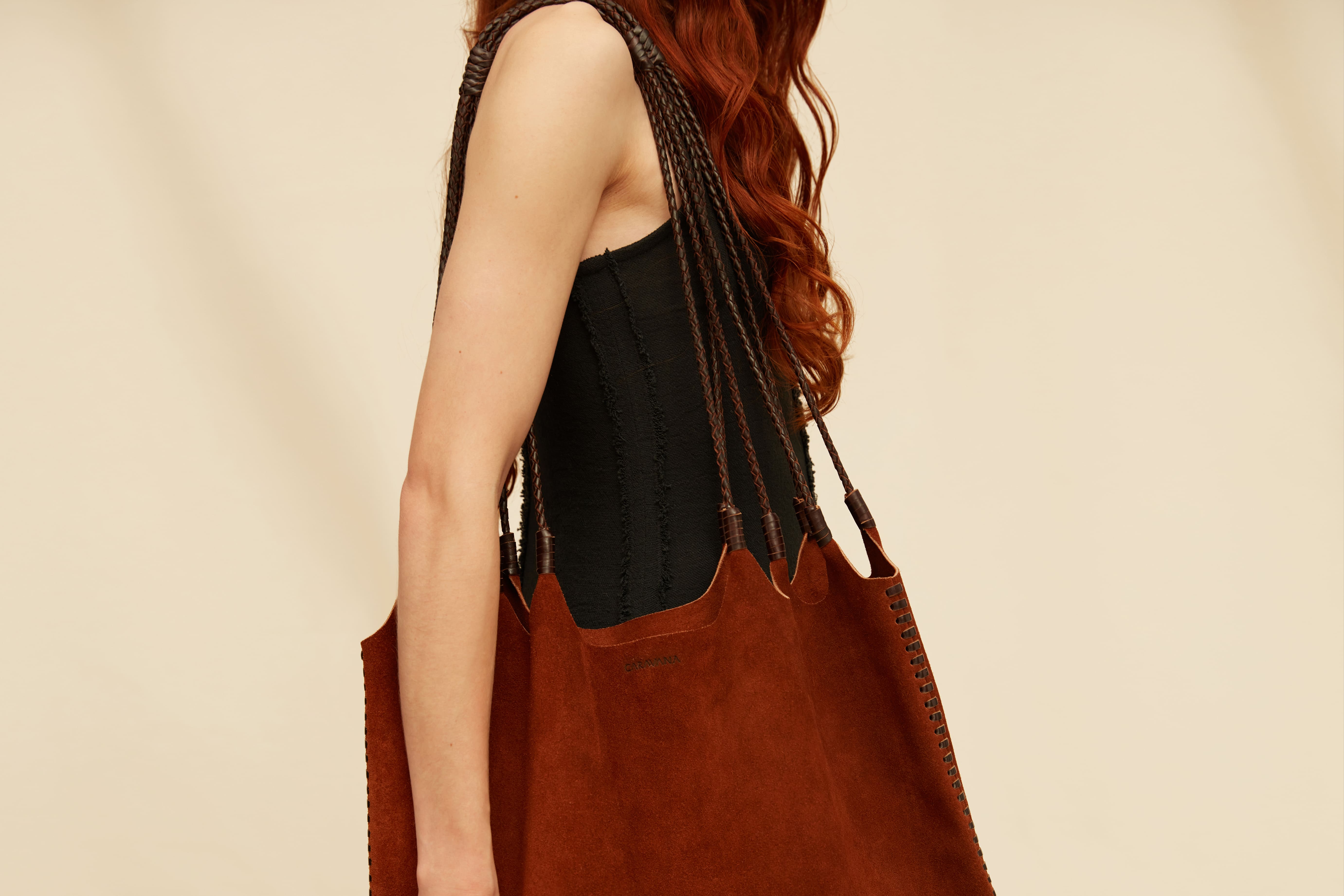 ↳ Takob Bag - Miel Oscuro