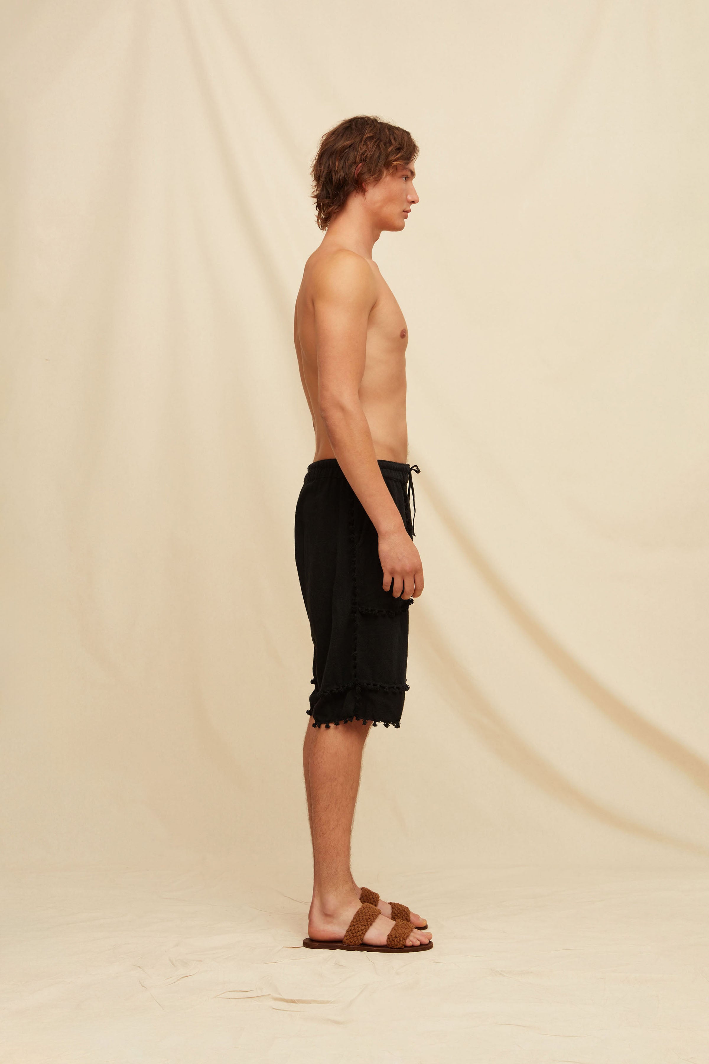Oop Shorts - Black