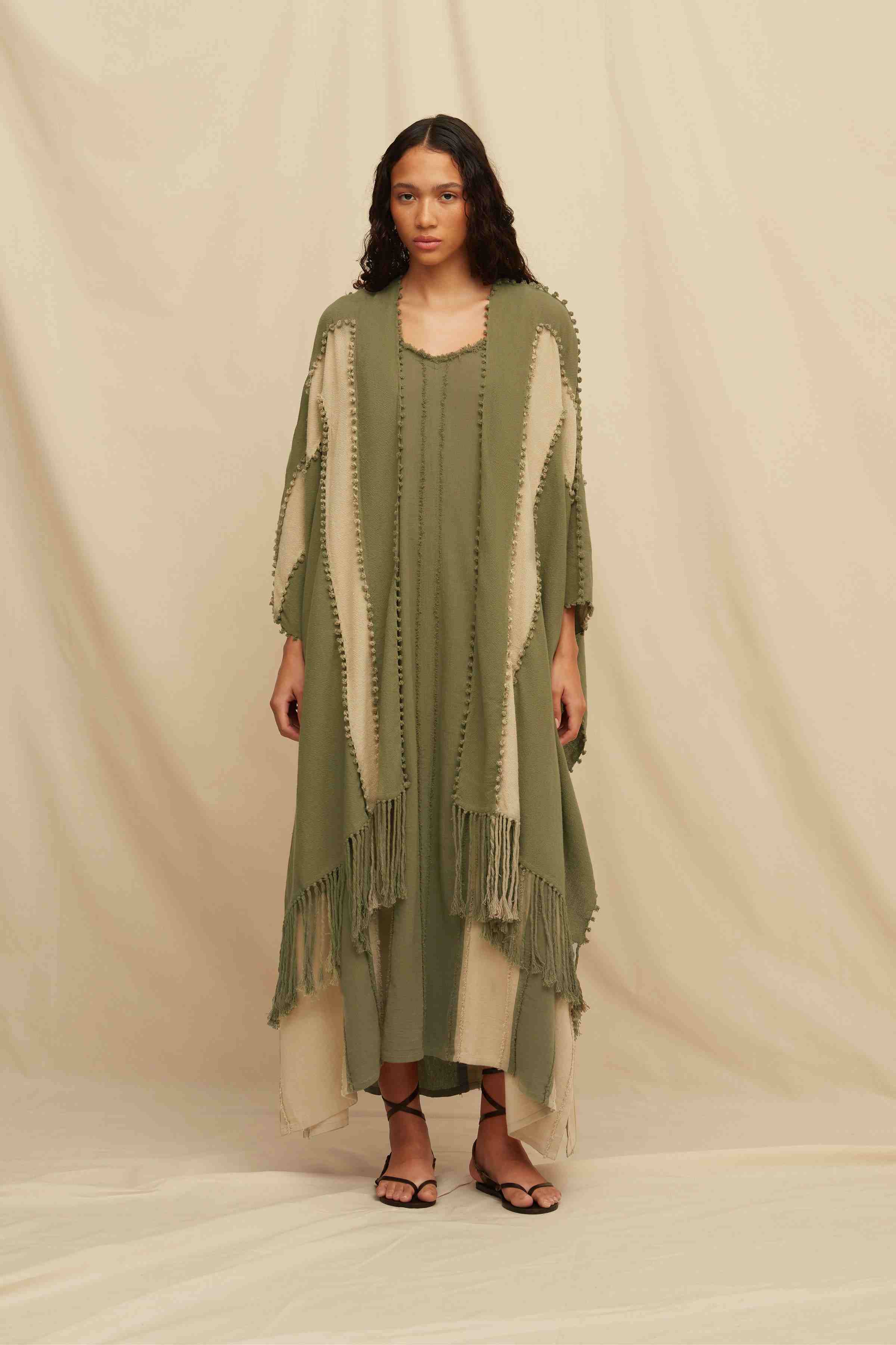 YALCHEN KNOTS LINES CAPE - OLIVE / SEPIA