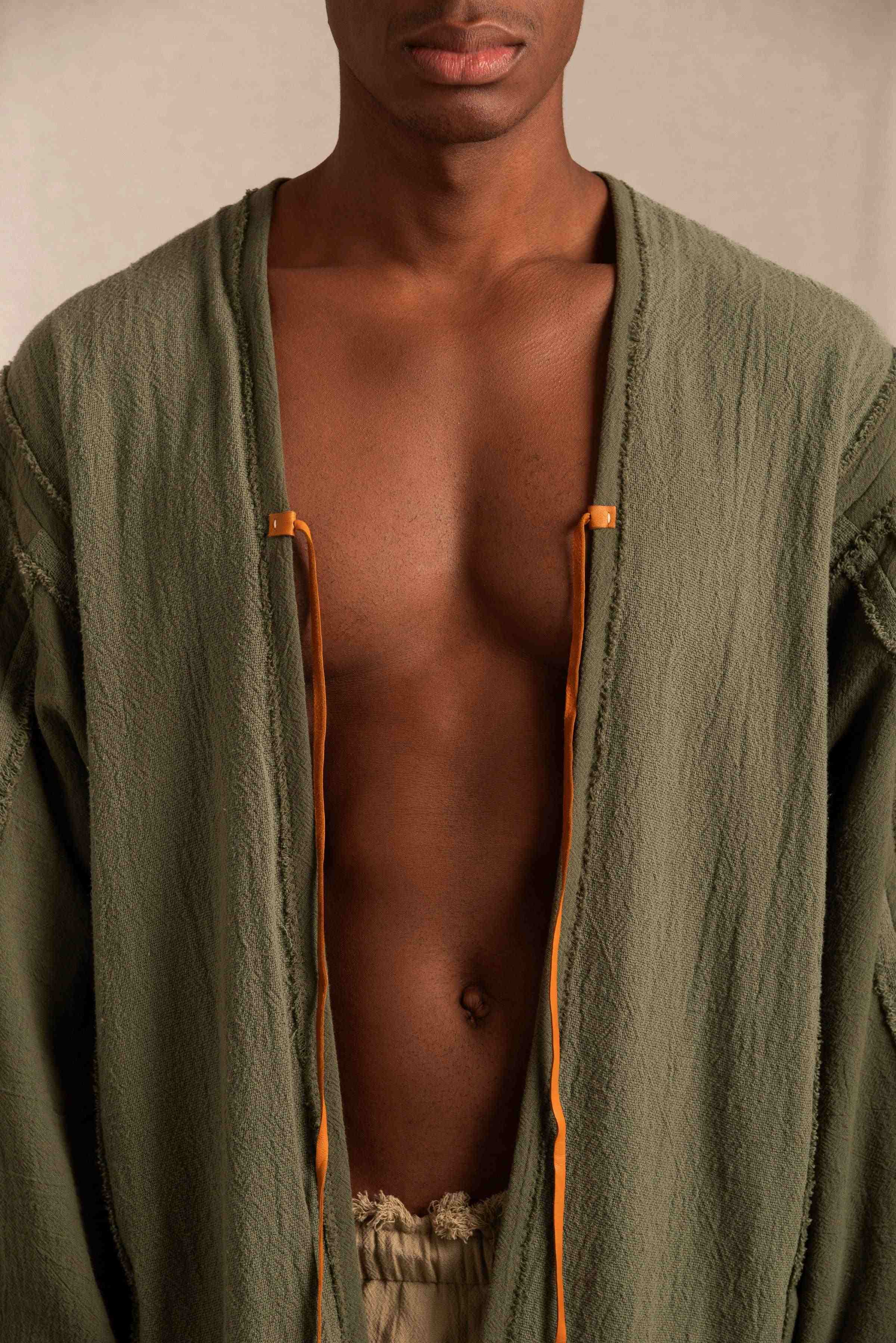 KANTUN VEST - OLIVE