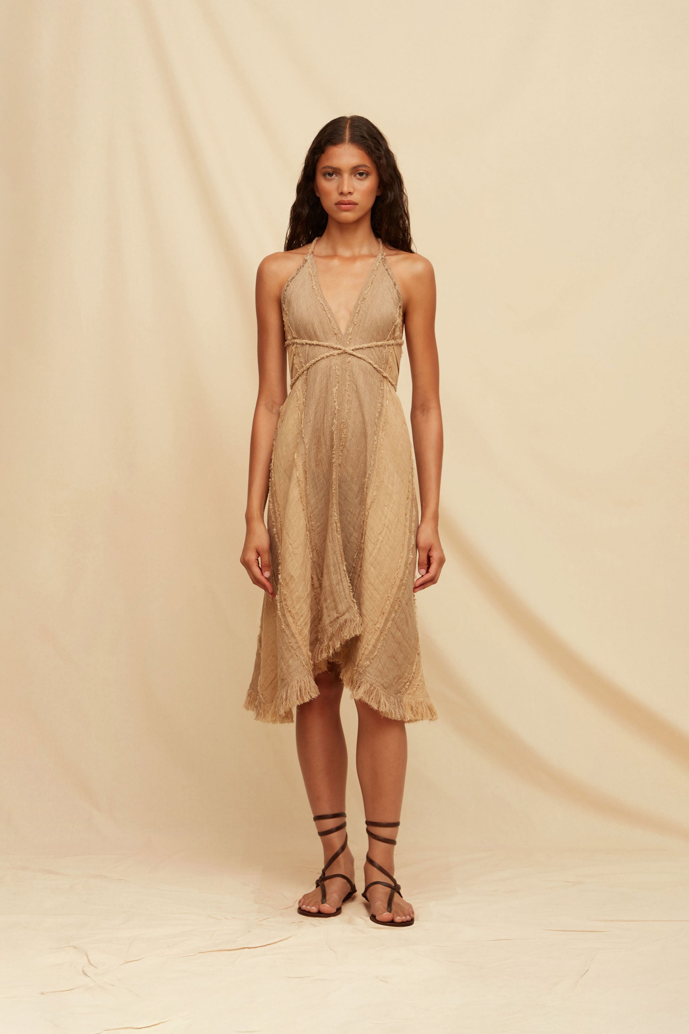 KASKIMEN LINES DRESS - TAUPE / CLAY