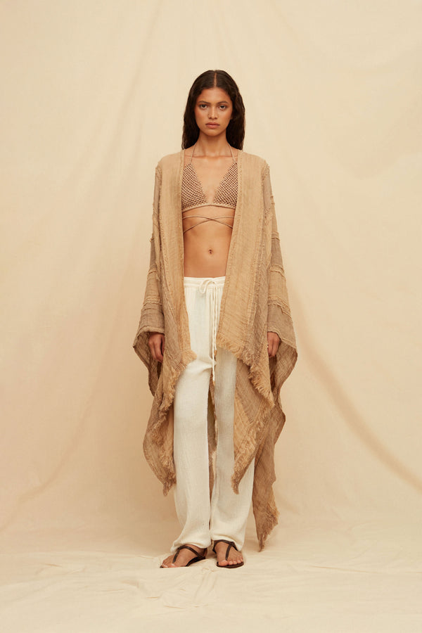Puyul Lines Cape - Taupe / Clay