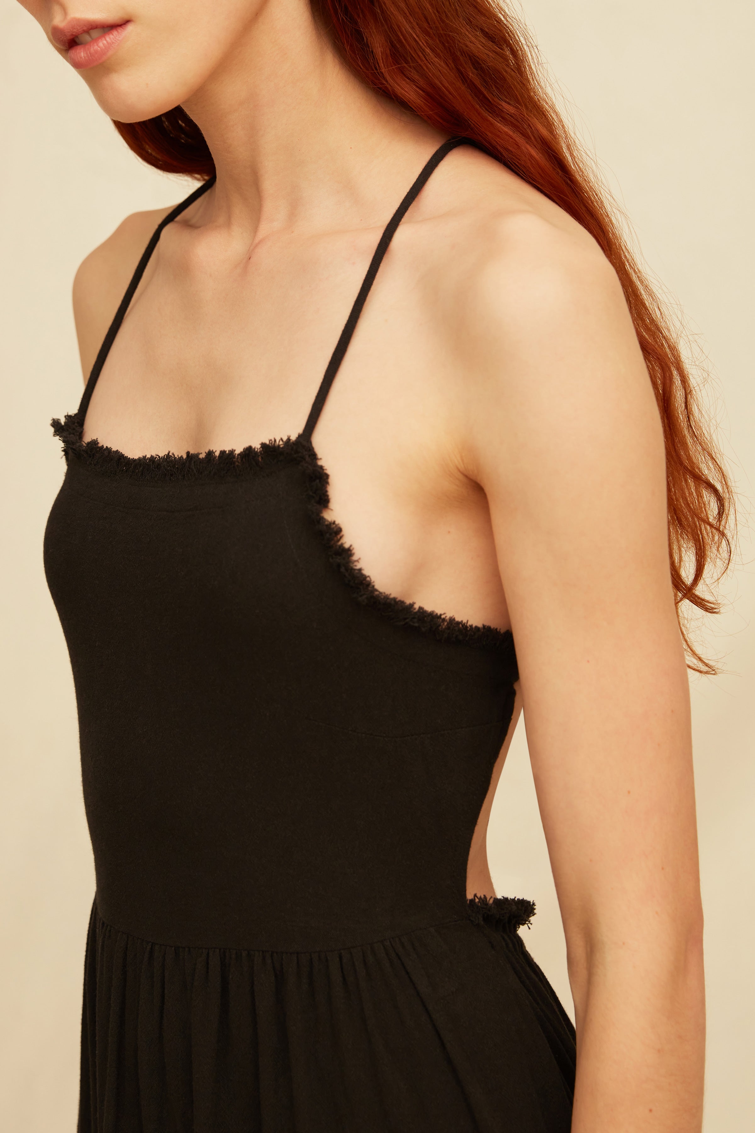 XMUUTS DRESS - BLACK