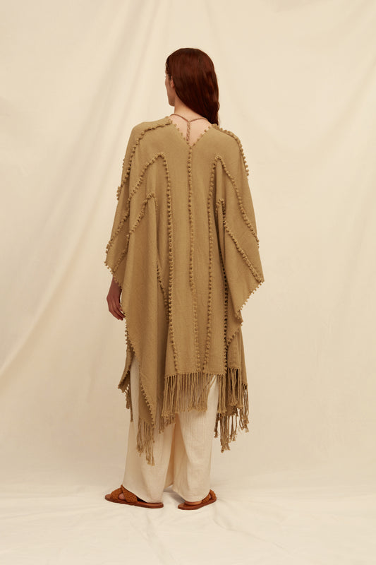 Yalchen Knots Cape - Sepia